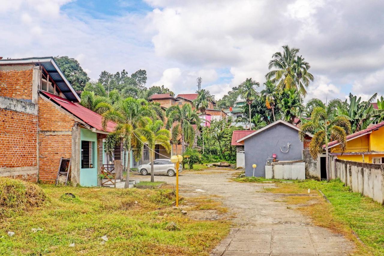 Oyo 90483 Homestay Permata Syariah Bangko Kültér fotó